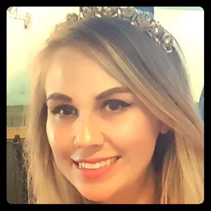 Meet your Posher, Britney